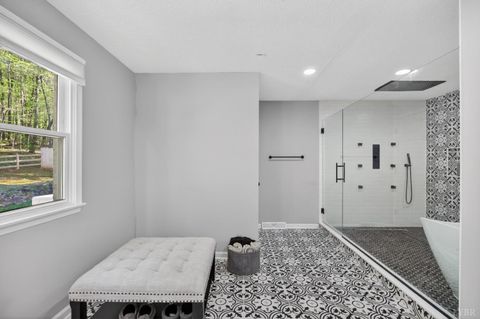 Tiny photo for 1161 Deer Creek Drive Dr, Bedford, VA 24523 (MLS # 365905)