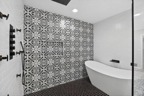 Tiny photo for 1161 Deer Creek Drive Dr, Bedford, VA 24523 (MLS # 365905)