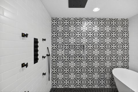 Tiny photo for 1161 Deer Creek Drive Dr, Bedford, VA 24523 (MLS # 365905)