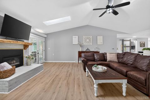 Tiny photo for 1161 Deer Creek Drive Dr, Bedford, VA 24523 (MLS # 365905)