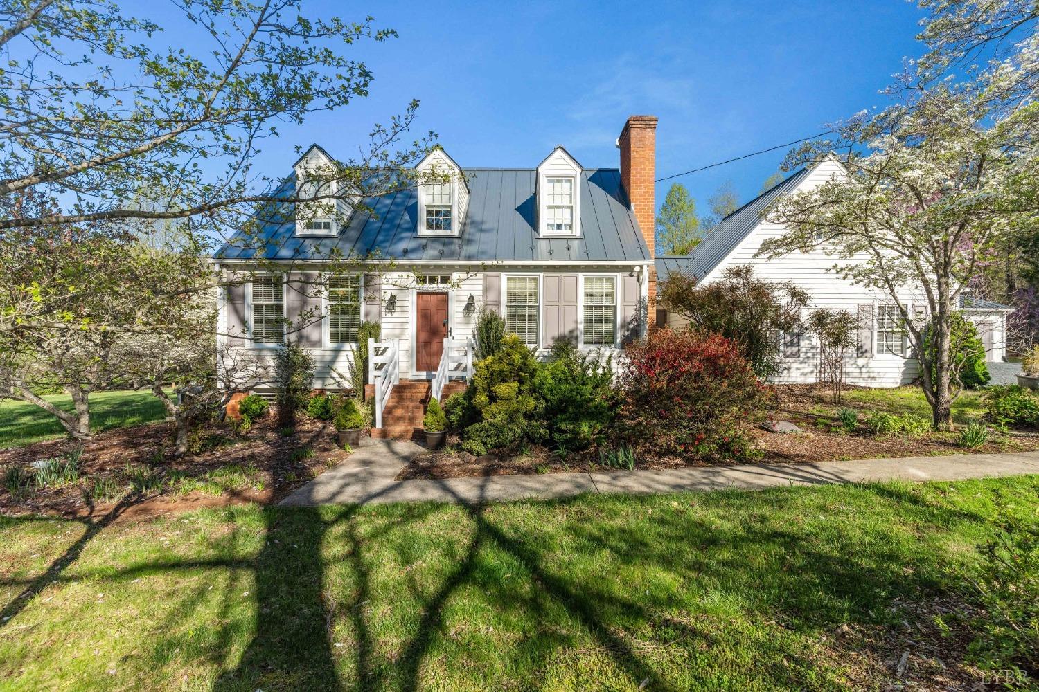 176 Foxcroft Drive, Monroe, Virginia image 1