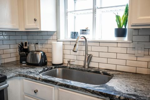 Tiny photo for 1908 Prophet Road, Goode, VA 24556 (MLS # 364201)