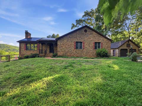Homes For Sale - 107 Keeneland Court<br/> Bedford County, Lynchburg, VA 24503