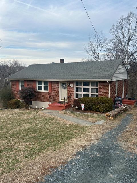 Tiny photo for 1212 Dandridge Drive, Lynchburg, VA 24501 (MLS # 363926)