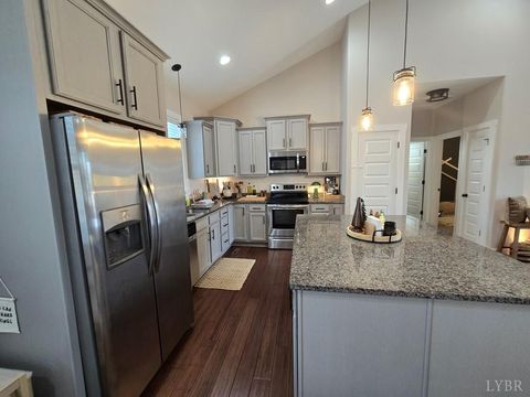 Tiny photo for 110 Jay's Road, Farmville, VA 23901 (MLS # 363680)