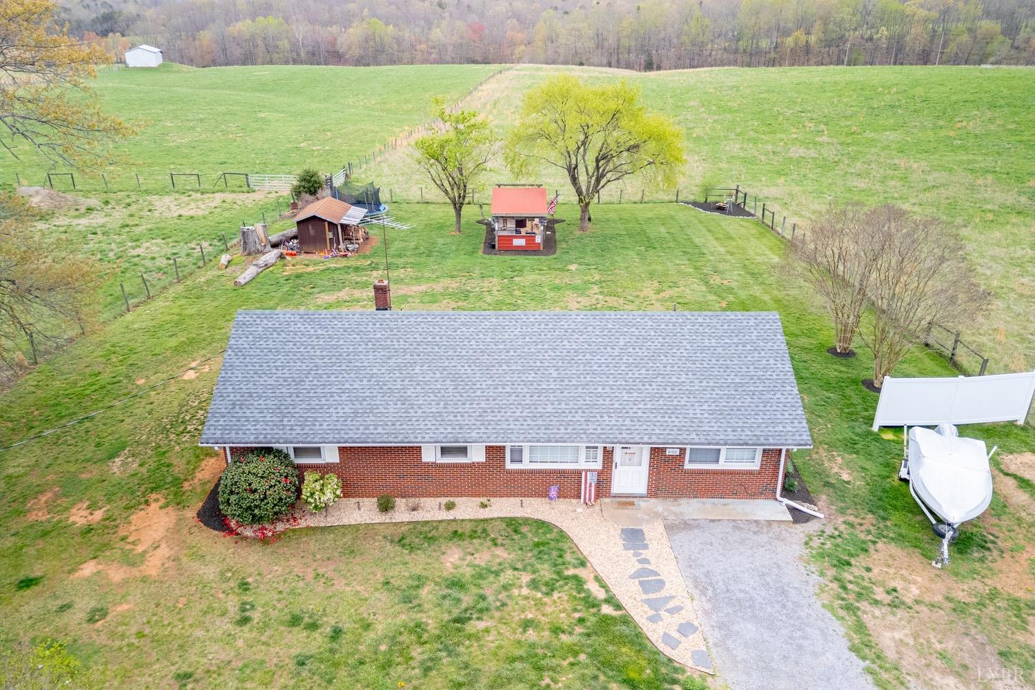 4100 Roark Mill Road, Hurt, Virginia image 33