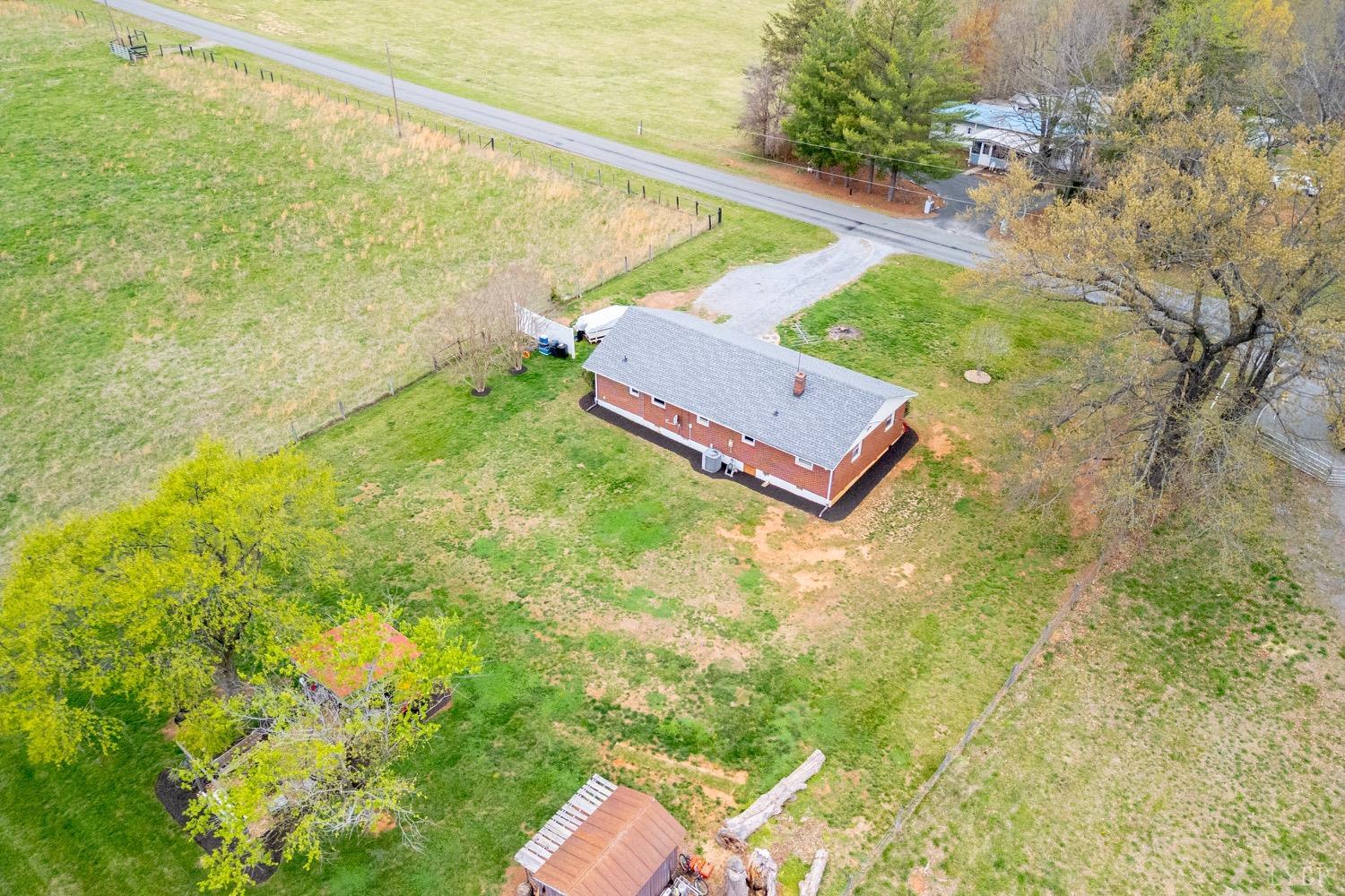 4100 Roark Mill Road, Hurt, Virginia image 42