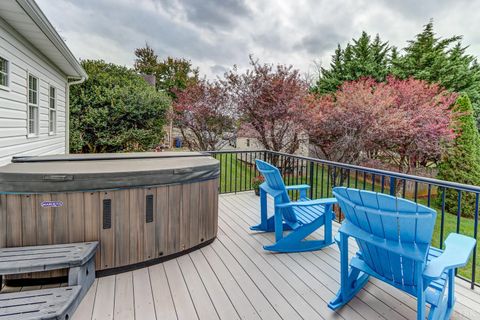 Tiny photo for 1068 Charmin Drive, Forest, VA 24551 (MLS # 362397)