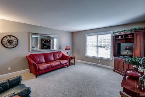 Tiny photo for 1068 Charmin Drive, Forest, VA 24551 (MLS # 362397)