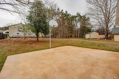 Tiny photo for 204 Blumont Drive, Lynchburg, VA 24503 (MLS # 365187)