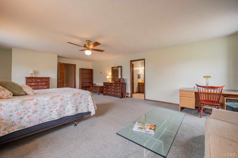 Tiny photo for 204 Blumont Drive, Lynchburg, VA 24503 (MLS # 365187)