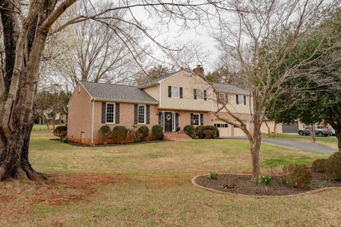 Tiny photo for 204 Blumont Drive, Lynchburg, VA 24503 (MLS # 365187)