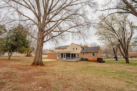 Tiny photo for 204 Blumont Drive, Lynchburg, VA 24503 (MLS # 365187)