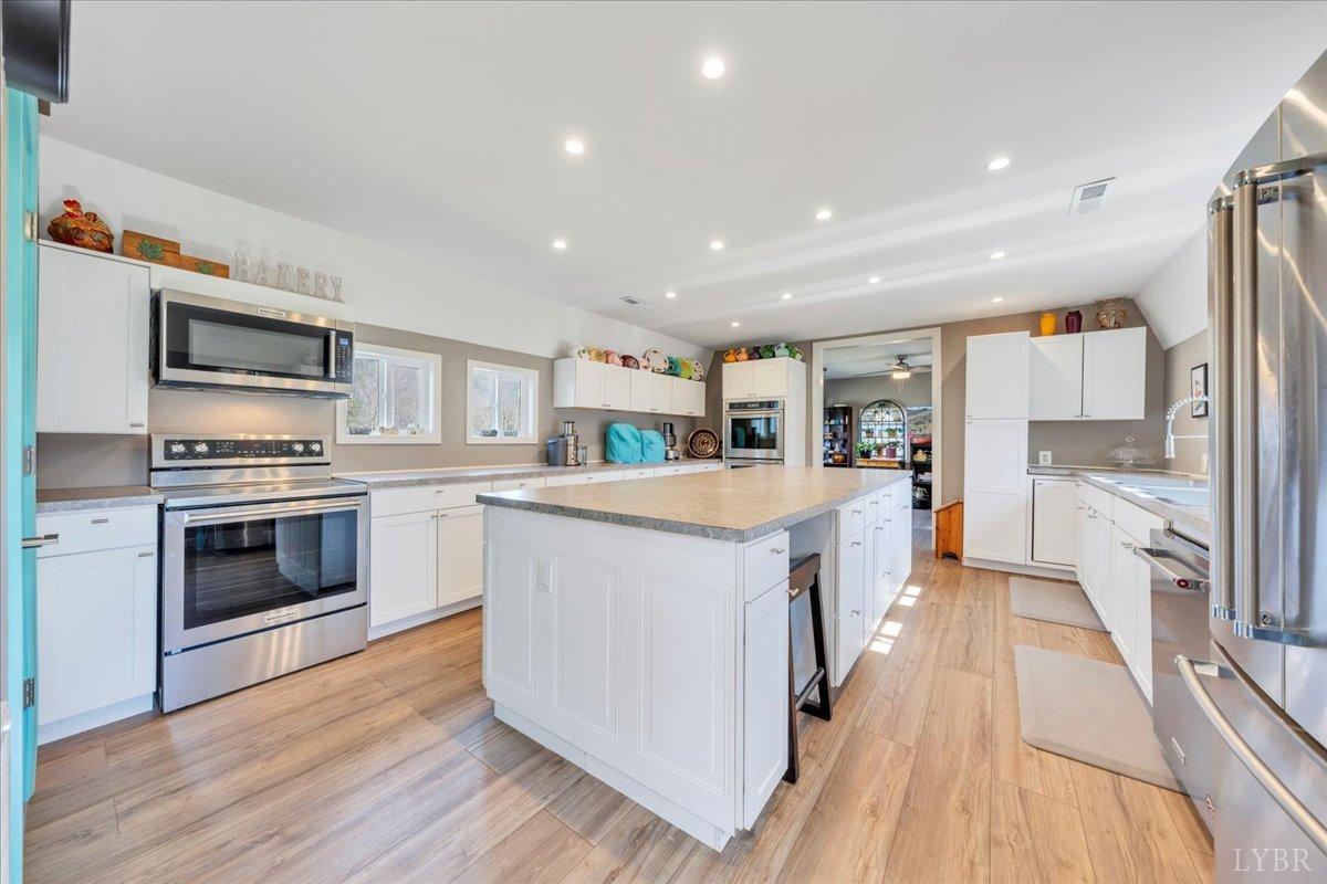 3554 Leffel Road, Roanoke, Virginia image 21