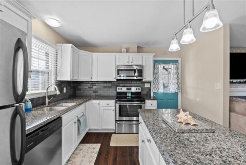 Tiny photo for 155 Lancaster Drive, Madison Heights, VA 24572 (MLS # 365018)