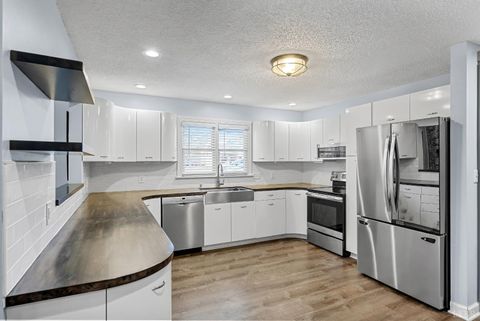 Tiny photo for 1078 Club Terrace, Forest, VA 24551 (MLS # 362975)