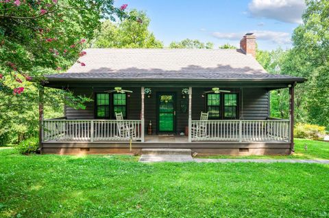 Tiny photo for 378 Watt Abbitt Road, Appomattox, VA 24522 (MLS # 361104)