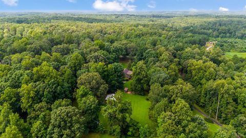 Tiny photo for 378 Watt Abbitt Road, Appomattox, VA 24522 (MLS # 361104)