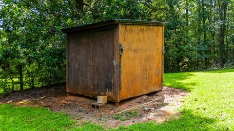 Tiny photo for 378 Watt Abbitt Road, Appomattox, VA 24522 (MLS # 361104)