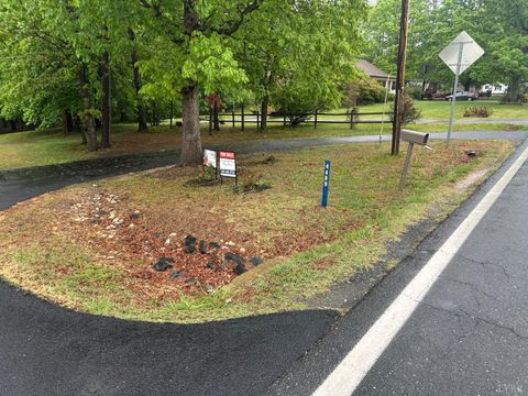 Tiny photo for 4469 Pumping station rd RD, Appomattox, VA 24522 (MLS # 366604)