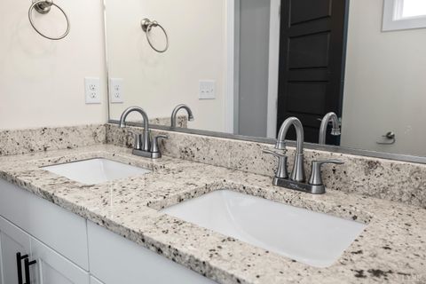 Tiny photo for 2713 Rainbow Circle, Lynchburg, VA 24501 (MLS # 364197)