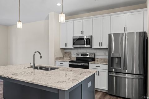 Tiny photo for 2713 Rainbow Circle, Lynchburg, VA 24501 (MLS # 364197)