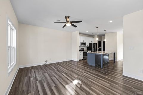 Tiny photo for 2713 Rainbow Circle, Lynchburg, VA 24501 (MLS # 364197)