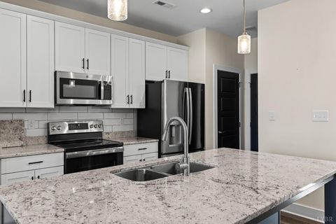 Tiny photo for 2713 Rainbow Circle, Lynchburg, VA 24501 (MLS # 364197)