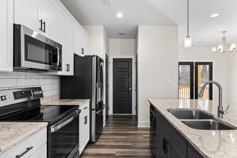 Tiny photo for 2713 Rainbow Circle, Lynchburg, VA 24501 (MLS # 364197)