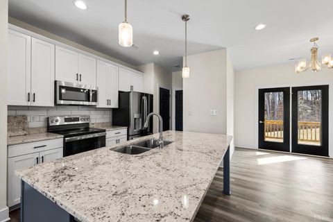 Tiny photo for 2713 Rainbow Circle, Lynchburg, VA 24501 (MLS # 364197)