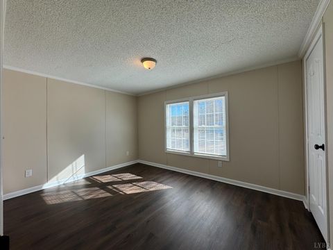 Tiny photo for 5532 Watt Abbitt Road Rd, Appomattox, VA 24522 (MLS # 363727)