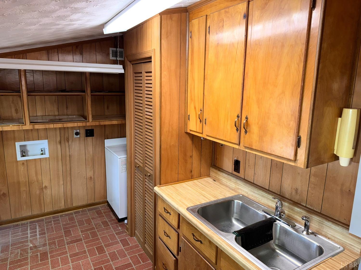 7941 Sugar Hill Road, Brookneal, Virginia image 14