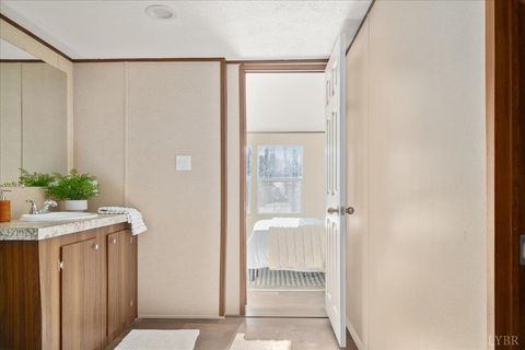 Tiny photo for 2204 Earley Farm Rd, Amherst, VA 24521 (MLS # 364087)