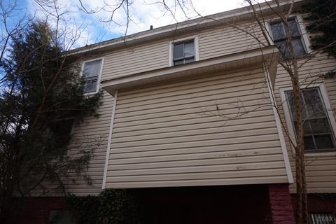 Tiny photo for 3219 Fort Avenue, Lynchburg, VA 24501 (MLS # 363812)