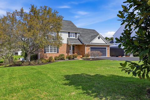 Tiny photo for 1113 Brigade Place Pl, Forest, VA 24551 (MLS # 365346)