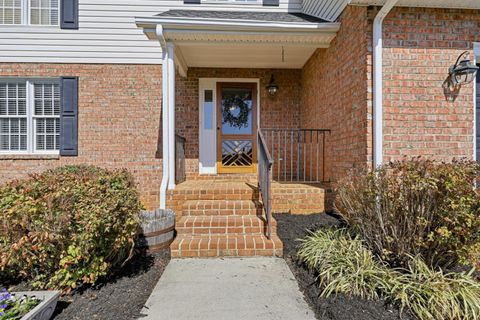 Tiny photo for 1113 Brigade Place Pl, Forest, VA 24551 (MLS # 365346)