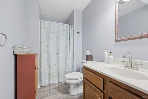 Tiny photo for 1113 Brigade Place Pl, Forest, VA 24551 (MLS # 365346)