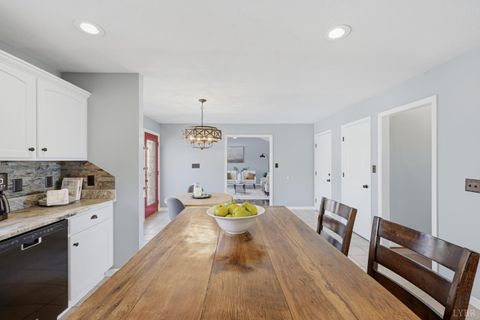 Tiny photo for 1113 Brigade Place Pl, Forest, VA 24551 (MLS # 365346)