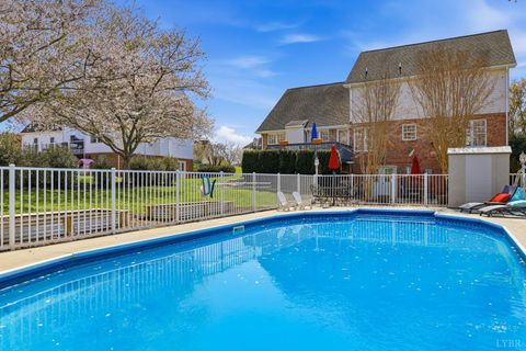 Tiny photo for 1113 Brigade Place Pl, Forest, VA 24551 (MLS # 365346)