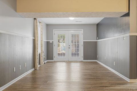 Tiny photo for 1113 Brigade Place Pl, Forest, VA 24551 (MLS # 365346)