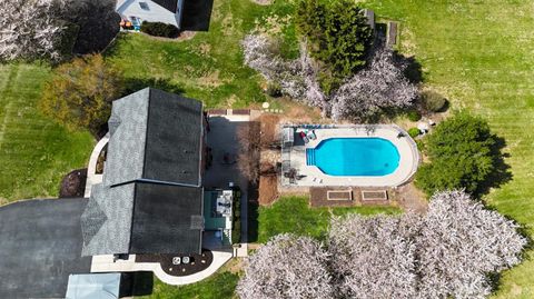 Tiny photo for 1113 Brigade Place Pl, Forest, VA 24551 (MLS # 365346)