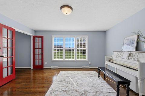 Tiny photo for 1113 Brigade Place Pl, Forest, VA 24551 (MLS # 365346)