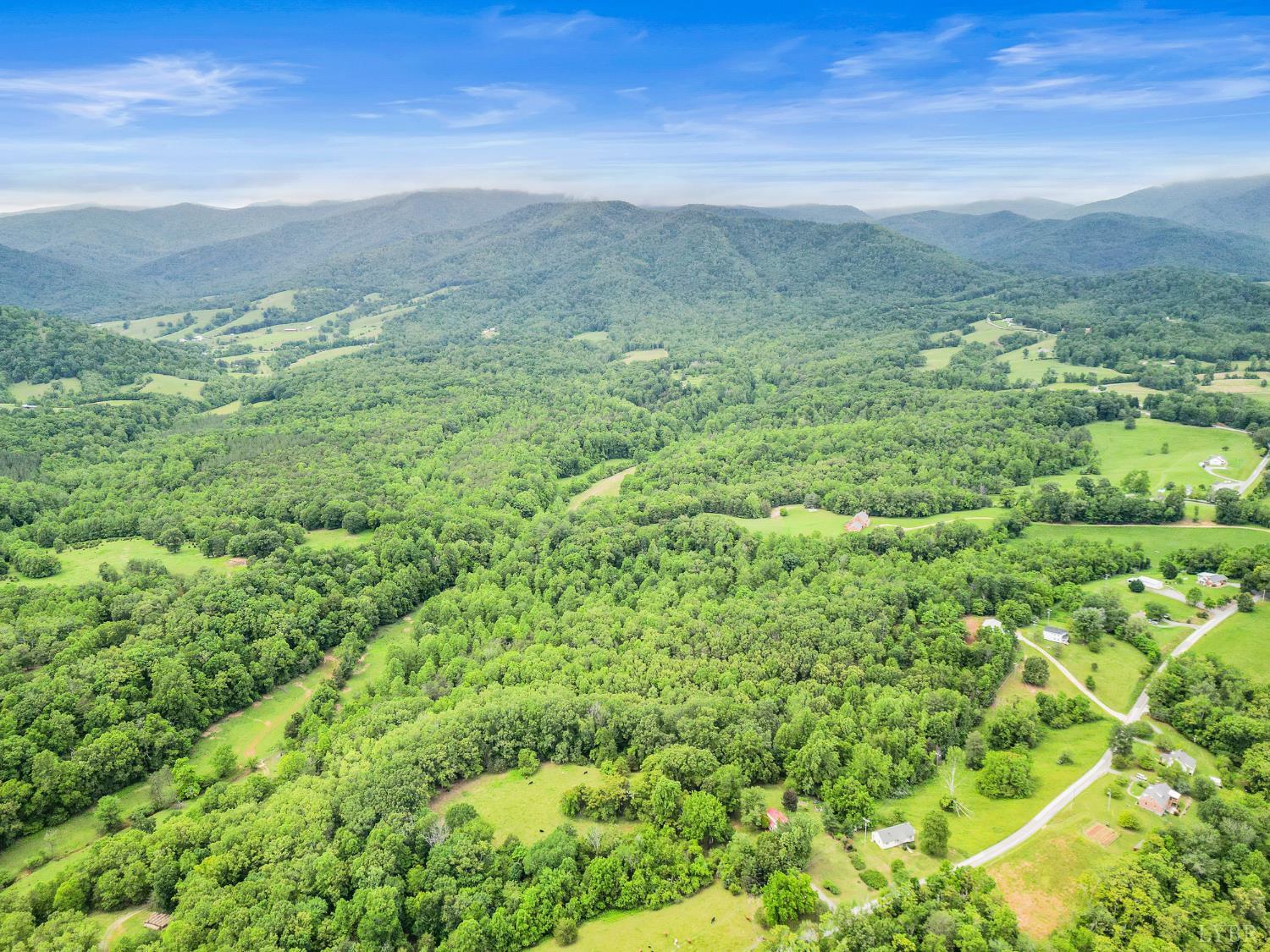 687 Gidsville Road, Amherst, Virginia image 3