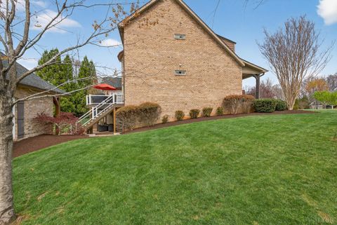 Tiny photo for 101 McKenna Circle, Lynchburg, VA 24503 (MLS # 365297)