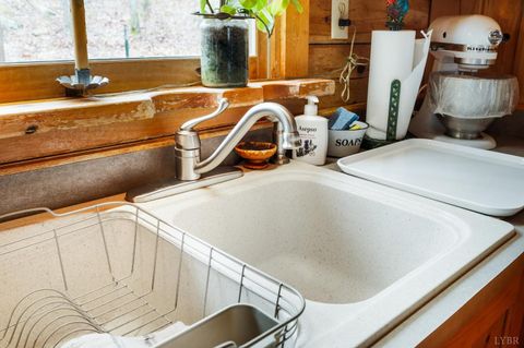 Tiny photo for 2080 Keys Church Road, Shipman, VA 22971 (MLS # 364758)