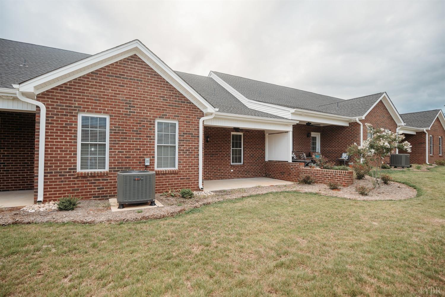 176 Villa Oak Circle, Bedford, Virginia image 34