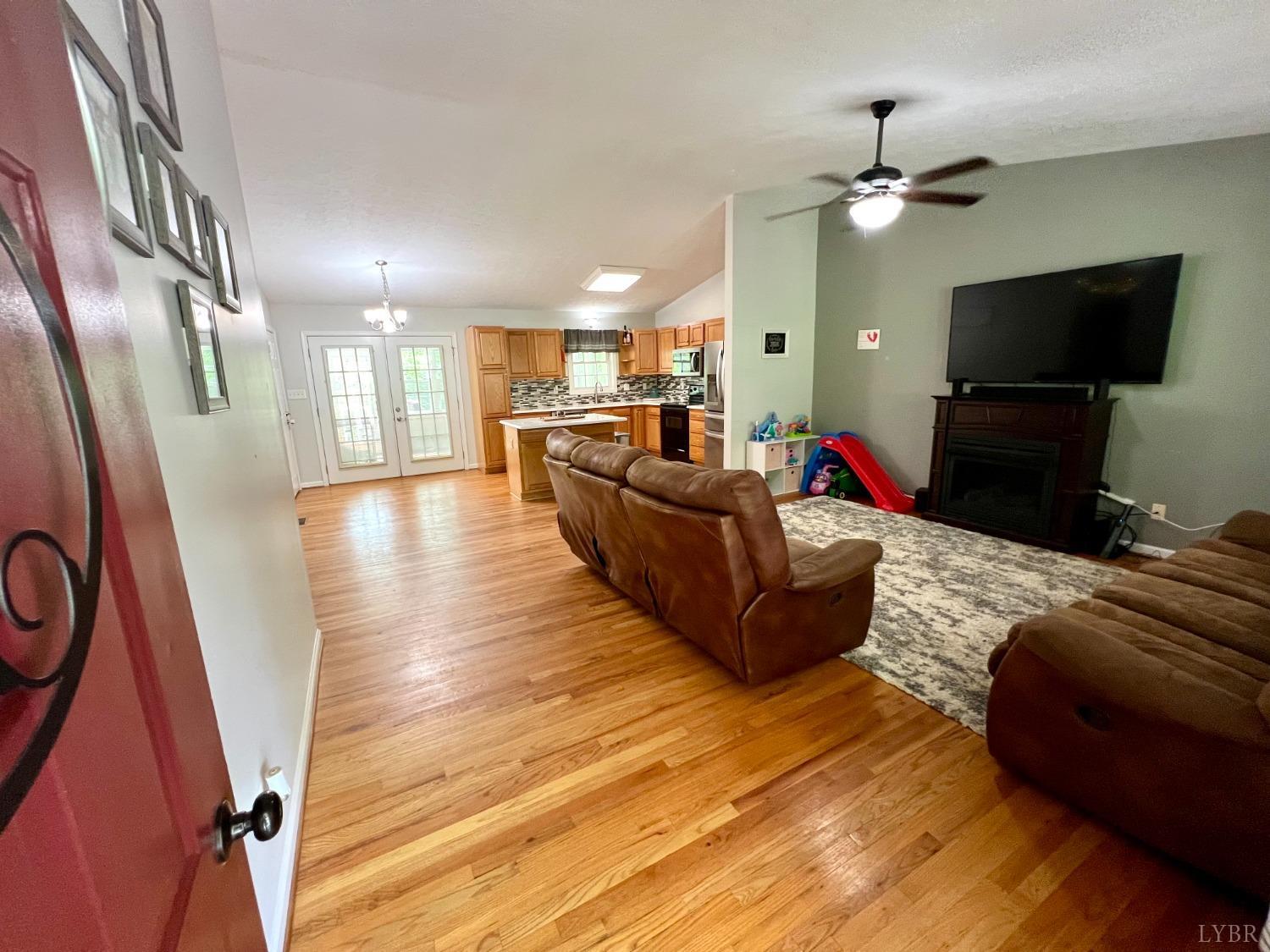144 Silvers Lane, Amherst, Virginia image 8
