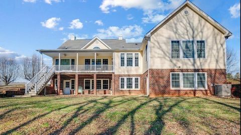 Tiny photo for 1627 Country Rd Rd, Lynchburg, VA 24504 (MLS # 363117)