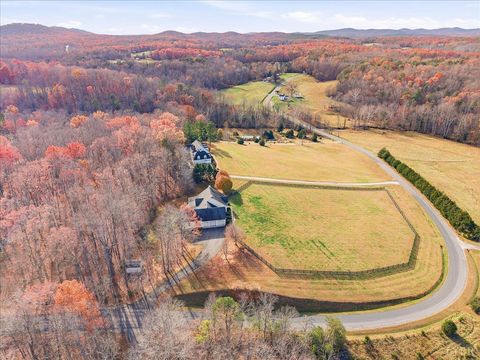 Tiny photo for 1627 Country Rd Rd, Lynchburg, VA 24504 (MLS # 363117)