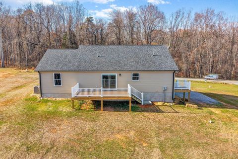 Tiny photo for 1900 Skinnell Mill Road, Bedford, VA 24523 (MLS # 363177)